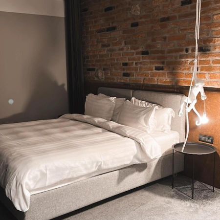 Nani Nani Boutique Hotel Брашов Екстериор снимка