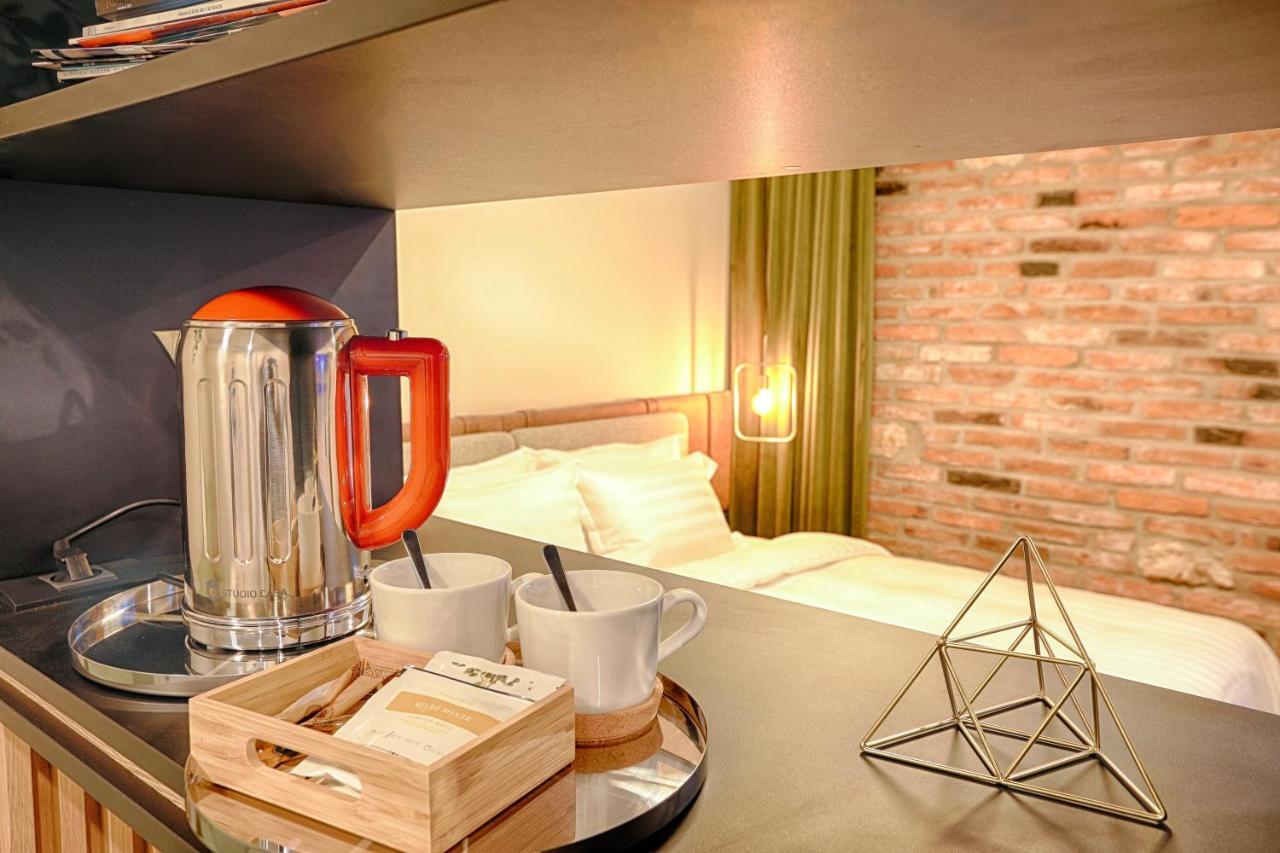 Nani Nani Boutique Hotel Брашов Екстериор снимка